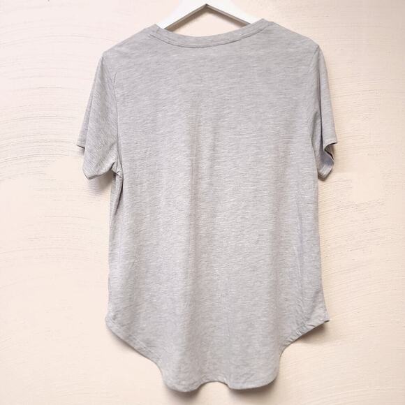 Baby Yoda Tshirt Size Xxl Juniors Graphic Gray Grogu Soft Short Sleeve Top Women - Picture 6 of 7